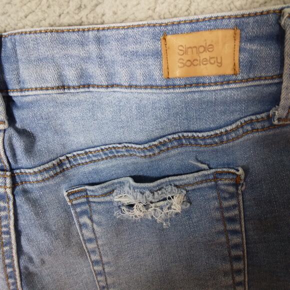 Simple Society shorts size 7/28 high rise light blue distressed - Picture 5 of 6